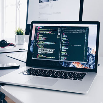 吃瓜不分年龄娱乐搞笑,吃瓜不分年龄，欢乐共享的娱乐盛宴